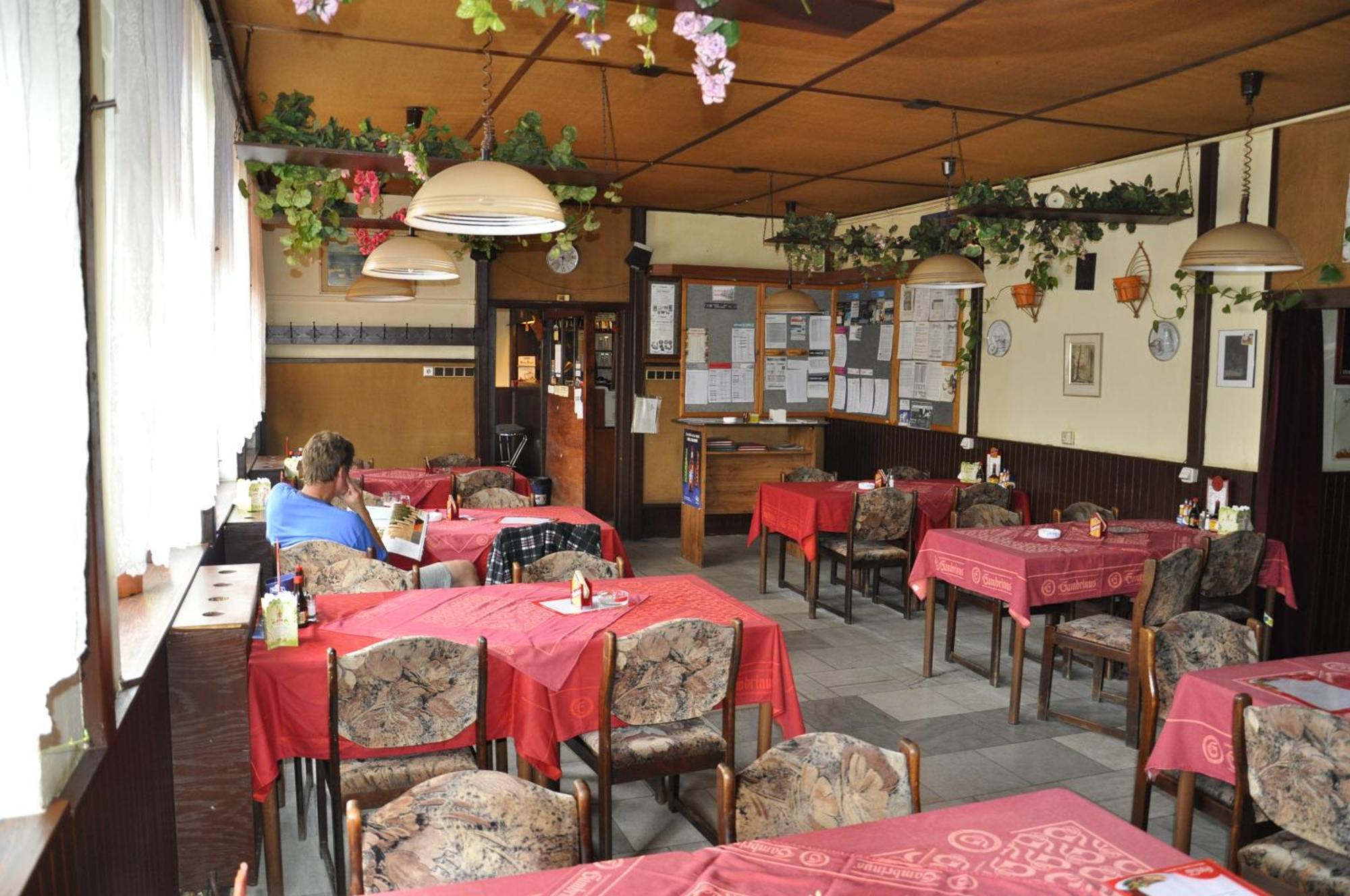 Pension Sparta Prague Ngoại thất bức ảnh